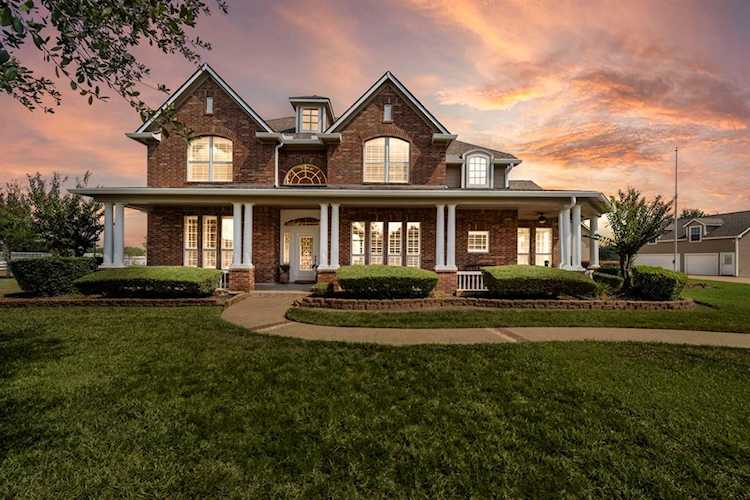 14 Lakefield Trl Katy, TX 77493