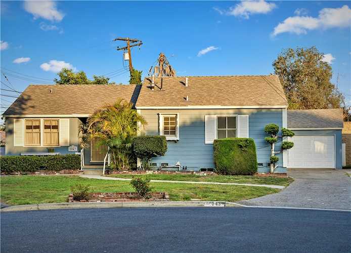 8043 Brookpark Rd Downey, CA 90240