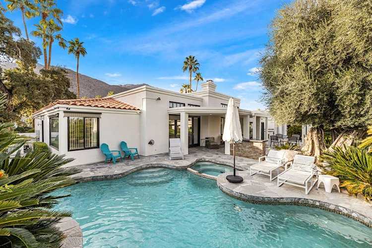 2300 S Calle Palo Fierro Palm Springs, CA 92264