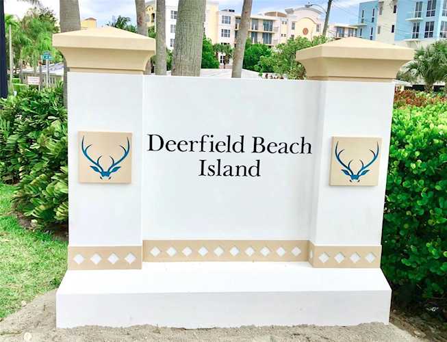 51 SE 19th Ave #302 Deerfield Beach, FL 33441