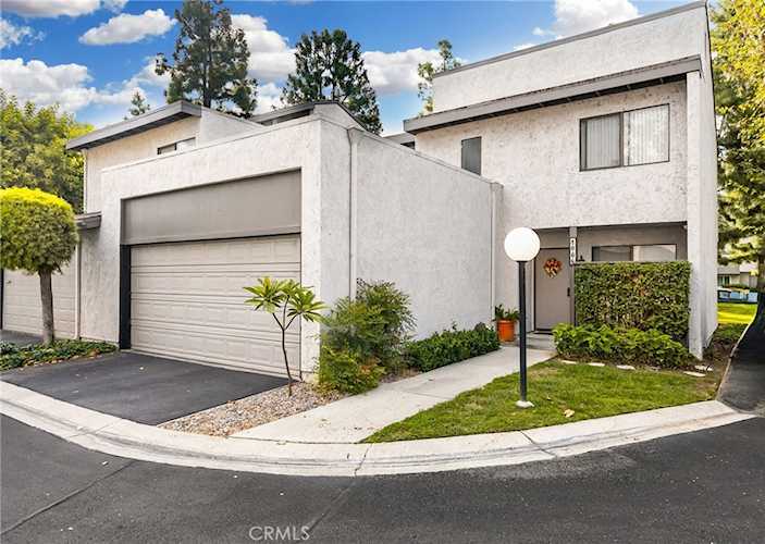 3008 E Via Taranto Anaheim, CA 92806 | MLS SW23181632 Photo 1