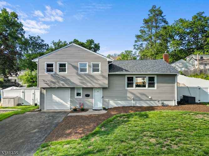 77 Crystal Ave West Orange Twp., NJ 07052 | MLS 3852932 Photo 1