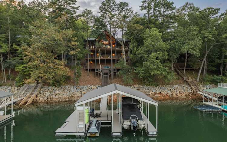 1288 Fishhook Point Blue Ridge, GA 30513