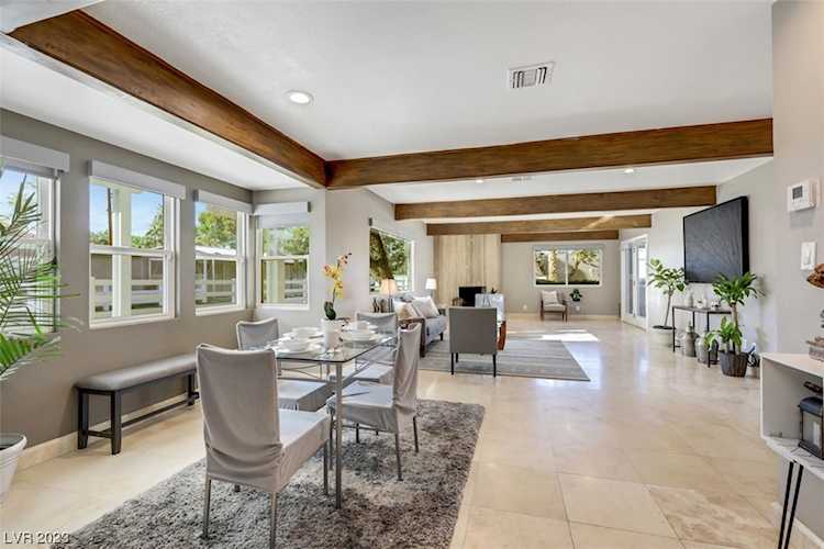 3764 Pama Ln Las Vegas, NV 89120
