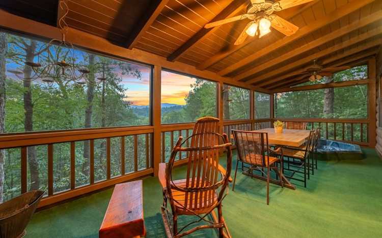 30 Cascade Point Ellijay, GA 30540