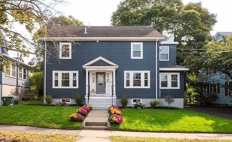 8 Lovell Rd Watertown, MA 02472