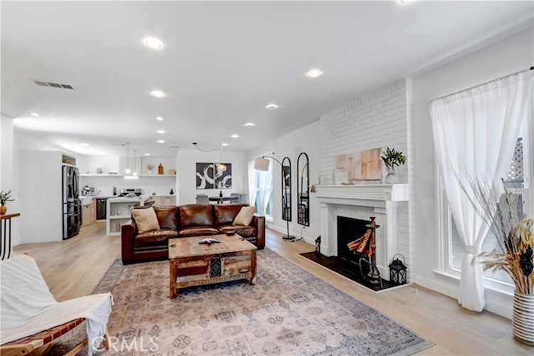 12243 Dehougne St North Hollywood, CA 91605 | MLS SR23181082MR Photo 1