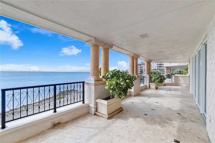 7433 Fisher Island Dr #7433 Miami Beach, FL 33109