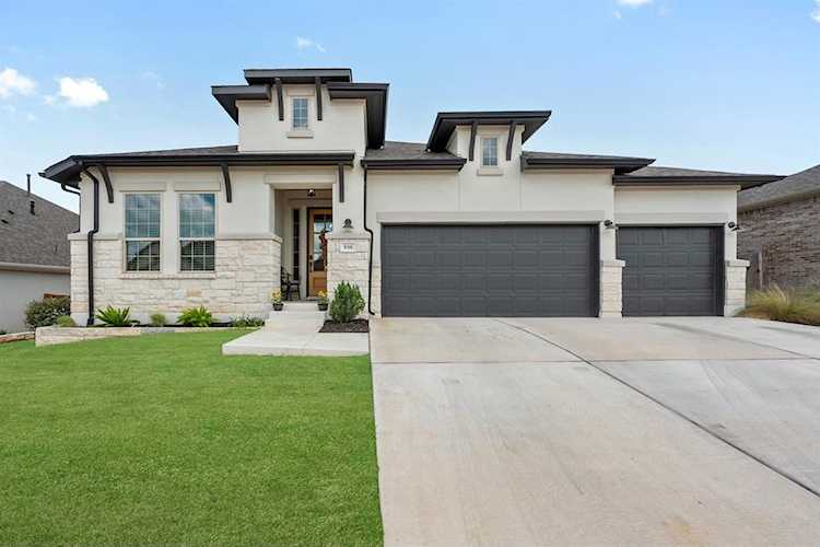 938 Founders RDG Dripping Springs, TX 78620
