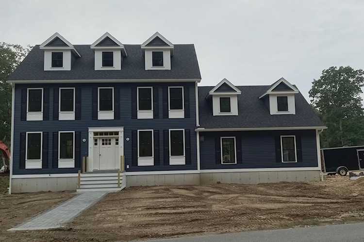 1 Brielle Way Amesbury, MA 01913