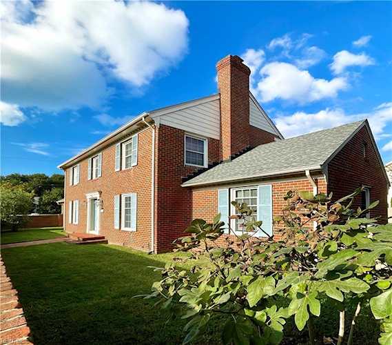 4506 Atlantic Ave Virginia Beach, VA 23451