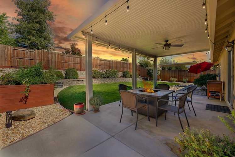 1914 Crystal Court Rocklin, CA 95765