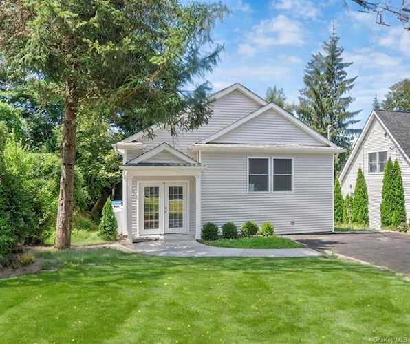 189 Bryant Ave Elmsford, NY 10523