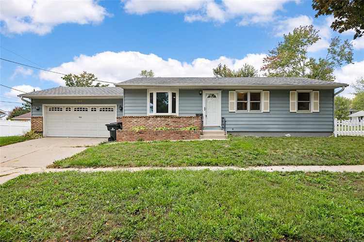 936 29th St Cedar Rapids, IA 52405