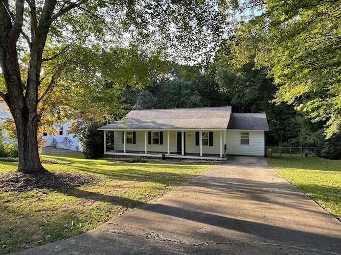 601 Virginia Avenue Suwanee, GA 30024 | MLS 10208278 Photo 1