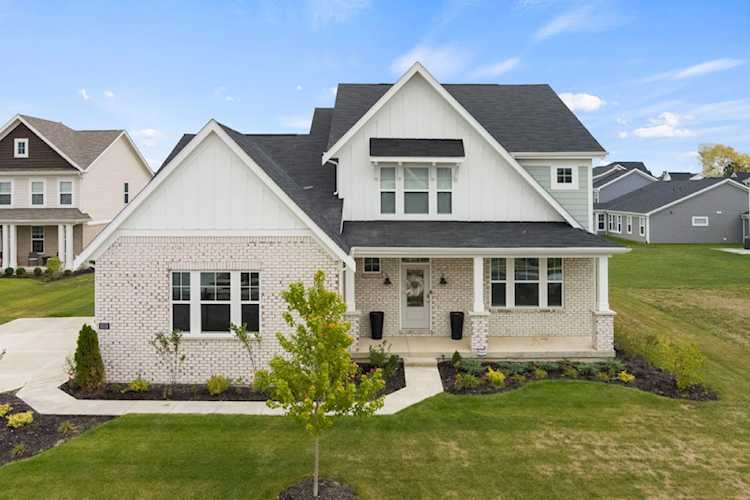 8339 N Nathan Ct Mccordsville, IN 46055