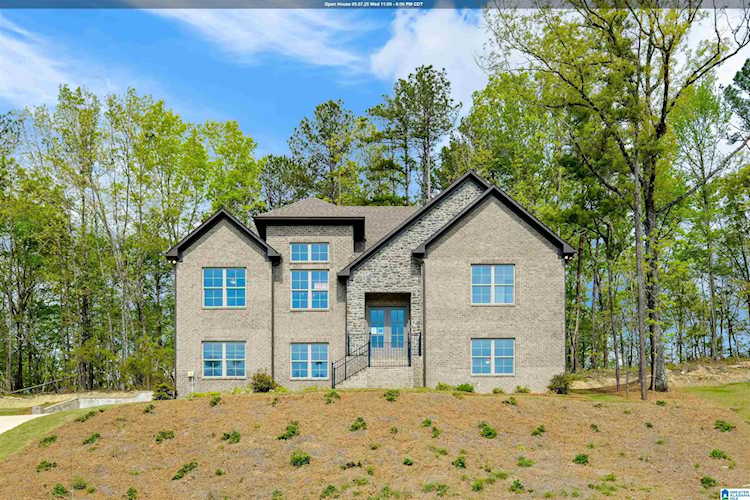 2121 Grey Oaks Terrace Pelham, AL 35124