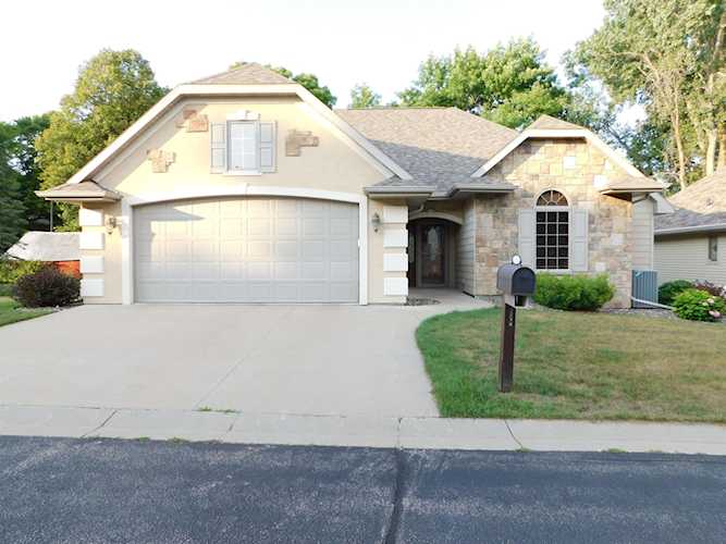 1334 N Lake Ct Appleton, WI 54913 condo for sale, MLS#50278653 - Dallaire Realty Photo 1