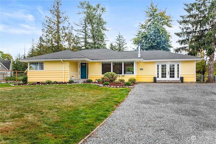 1147 E Laurel Rd Bellingham, WA 98226