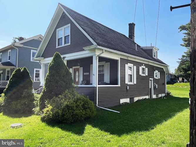 204 S Main St Port Matilda, PA 16870 home for sale KBB