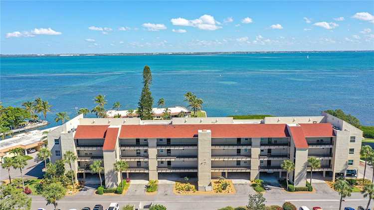 Longboat Key Homes for Sale, 4960 Gulf of Mexico Dr #206, MLS# A4584327 Buyers Broker of Florida Photo 1