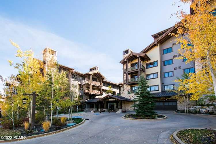 8886 Empire Club Dr Park City, UT 84060