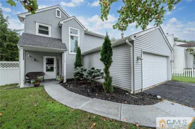 3 Cripple Road Howell, NJ 07731