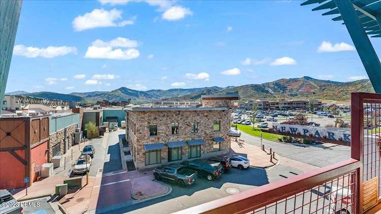1476 Newpark Blvd Park City, UT 84098