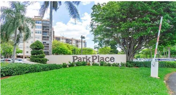1000 Saint Charles Pl #512 Pembroke Pines, FL 33026