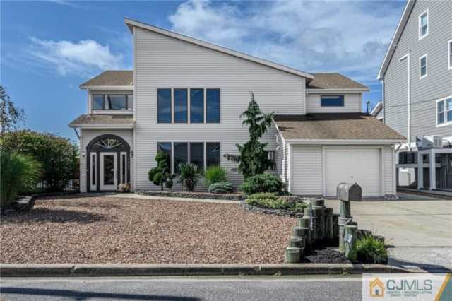 1861 Starboard Court Toms River, NJ 08753