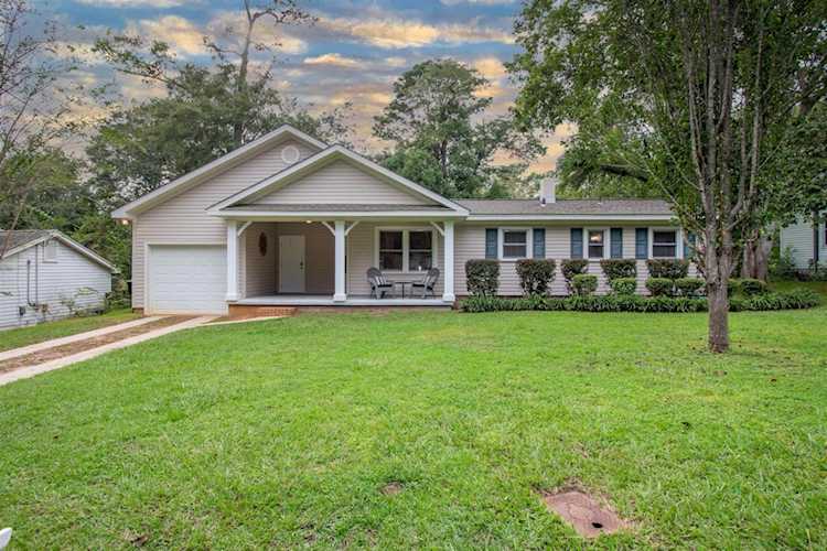 932 Carraway St Tallahassee, FL 32308 in Capital Hills Photo 1