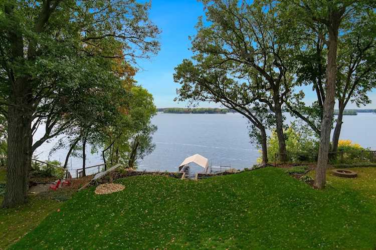 2815 Casco Point Road Orono, MN 55391