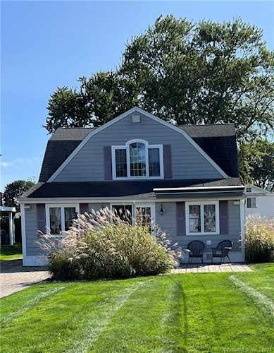 106 Old Sea Ln Old Saybrook, CT 06475