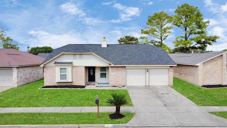 19414 Quiet Brook Dr Houston, TX 77084