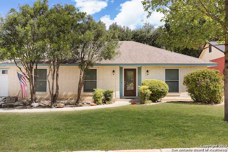 4303 Hypoint St San Antonio, TX 78217