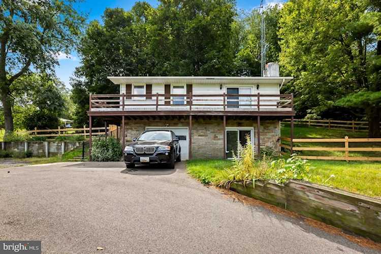 4331 Gross Mill Rd Hampstead, MD 21074