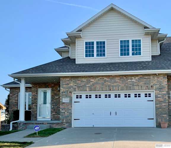 7835 Heritage Circle Ralston, NE 68127