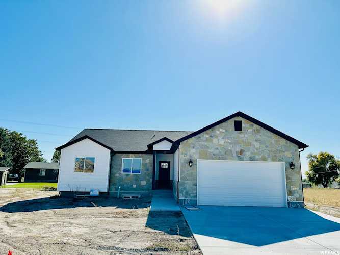 1118 E 1310 S Garland, UT 84312