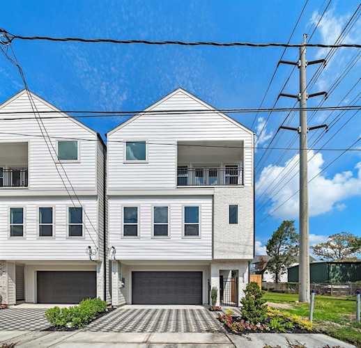 1605 Halpern St Houston, TX 77009