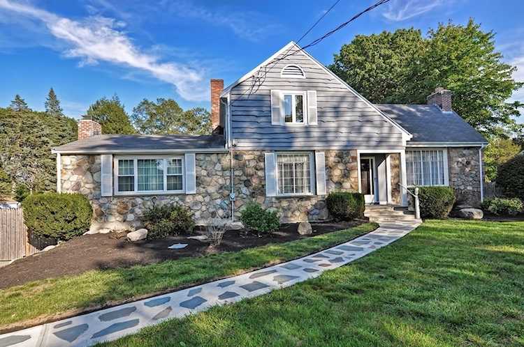 652 Neponset St Norwood, MA 02062