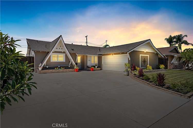 7431 Comanche Dr Buena Park, CA 90620 | MLS OC23183071 Photo 1