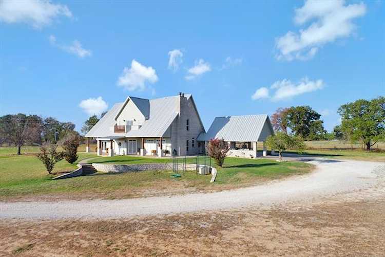 1744 Mambrino Highway Granbury, TX 76048