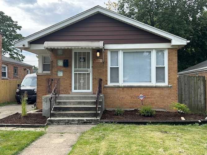 419 Jefferson St Dolton, IL 60419
