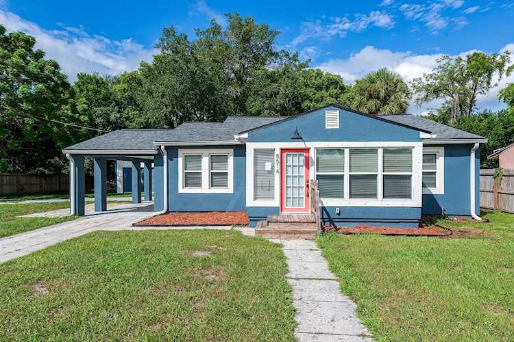 8514 N Lynn Ave Tampa, FL 33604