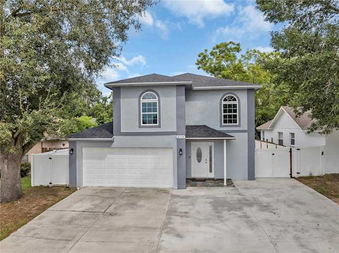 2110 Valrico Vista Dr Valrico, FL 33594