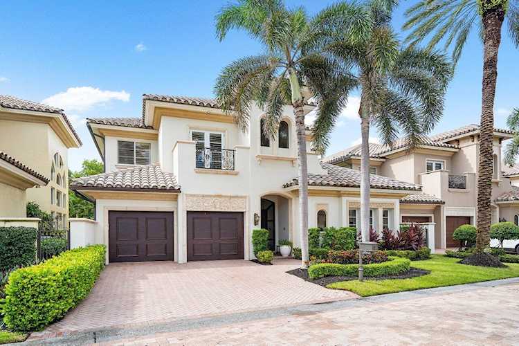 4042 S Ocean Boulevard Highland Beach, FL 33487