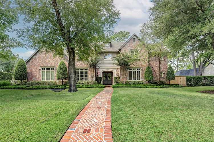 731 Storywood Dr Houston, TX 77024