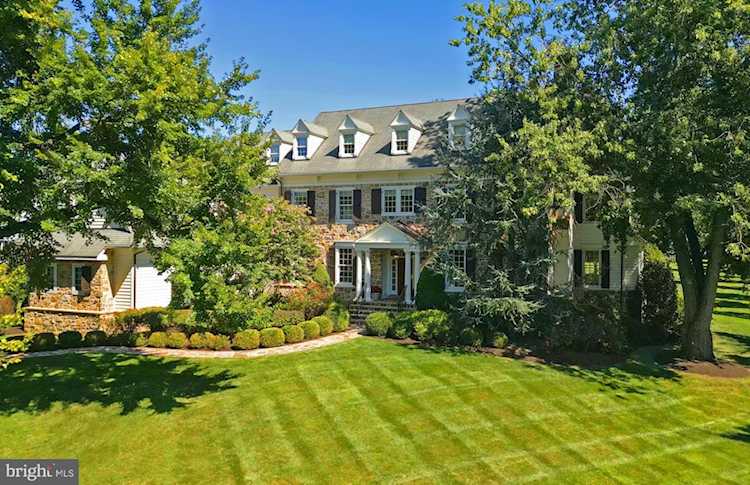 403 Boxwood Rd Bryn Mawr, PA 19010