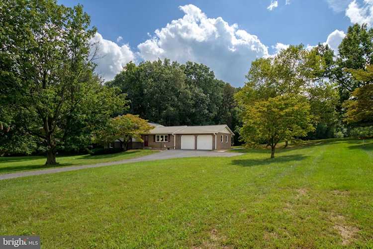 2191 Sams Creek Rd Westminster, MD 21157