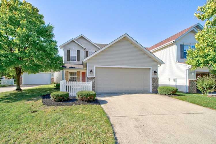513 Chauncy St Carmel, IN 46032 | MLS 21941235 Photo 1